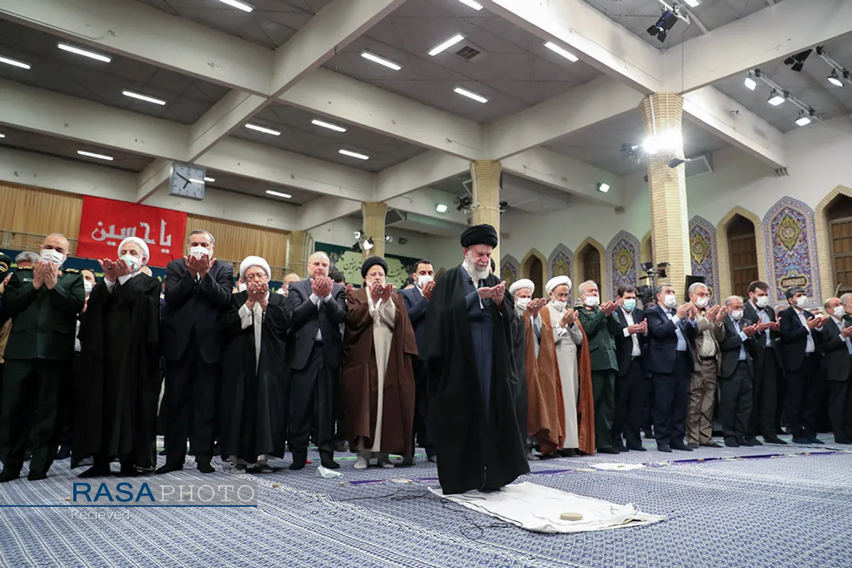 دیدار رمضانی مسئولان نظام با مقام معظم رهبری