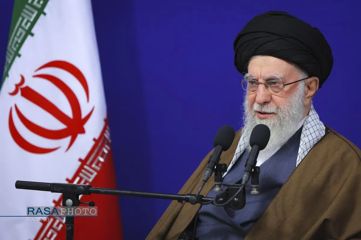 دیدار اعضای ستاد برگزاری کنگره بزرگداشت آیت&zwnj;الله میلانی با رهبر معظم انقلاب