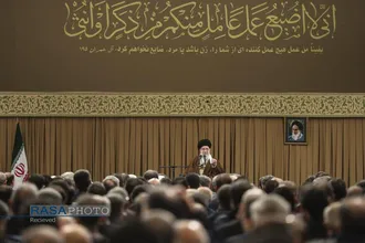 دیدار تولیدکنندگان و فعالان اقتصادی بخش خصوصی با رهبر انقلاب