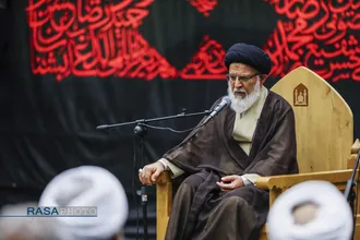 آئین سیاه پوشان عزای حسینی و رونمایی از اثر "اصحاب آخرالزمانی سید الشهدا (علیه السلام)"