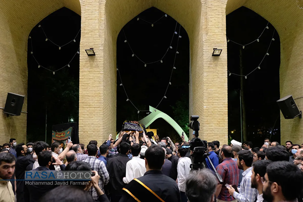 مراسم وداع با پیکر آیت الله فاطمی&zwnj;نیا در تهران