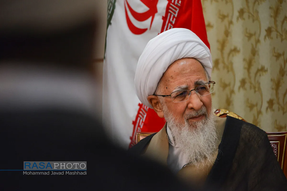 دیدار مدیر حوزه علمیه خراسان با آیت الله جوادی آملی&lrm;