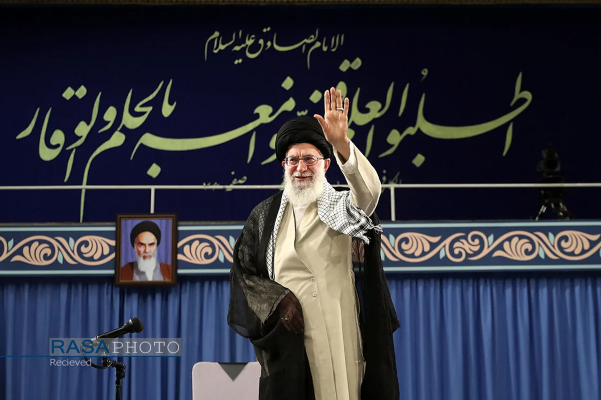 دیدار جمعی از دانشجویان و نمایندگان تشکل&zwnj;های دانشجویی با رهبر انقلاب