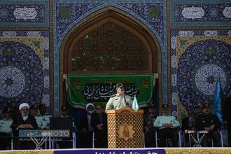 &laquo;عهد سربازی&raquo; نیرو&zwnj;های مسلح با امام زمان (عج) در جمکران&lrm;&lrm;