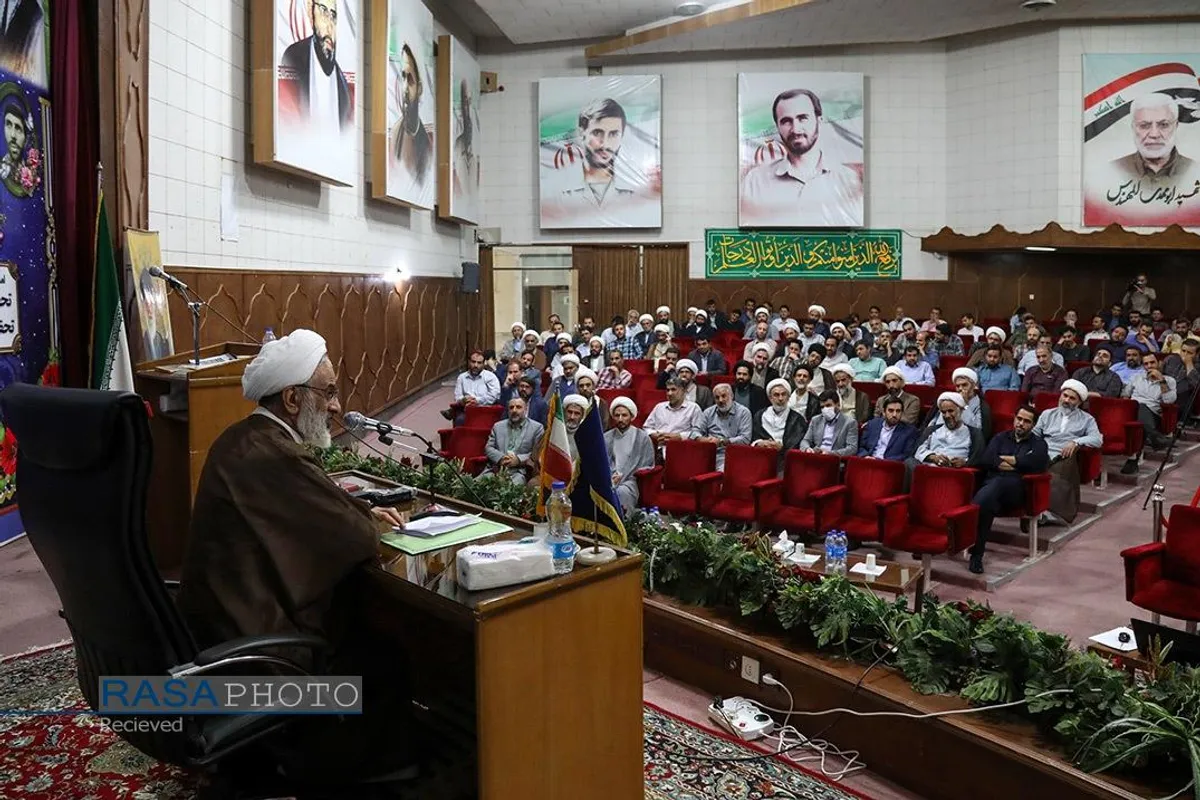 رونمایی از مجموعه نرم افزاری جهاد تبیین