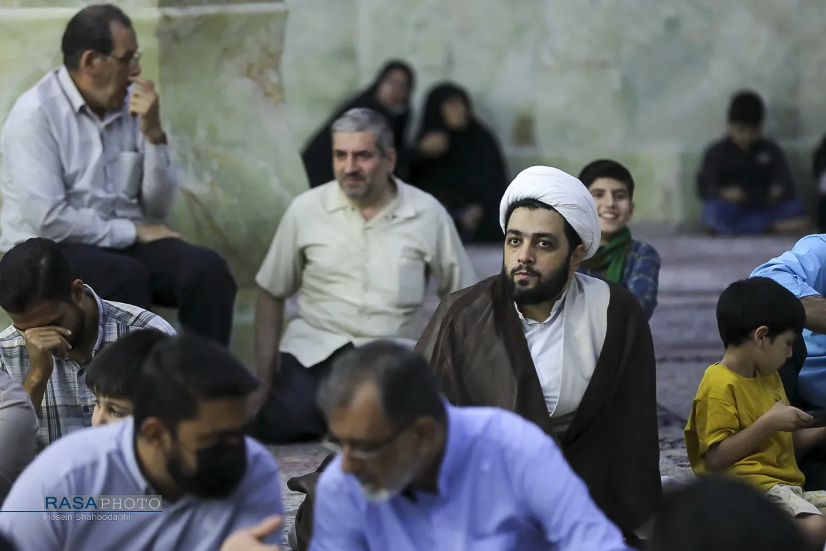 آیین تکریم روز خبرنگار در حرم کریمه اهل&zwnj;بیت (س)
