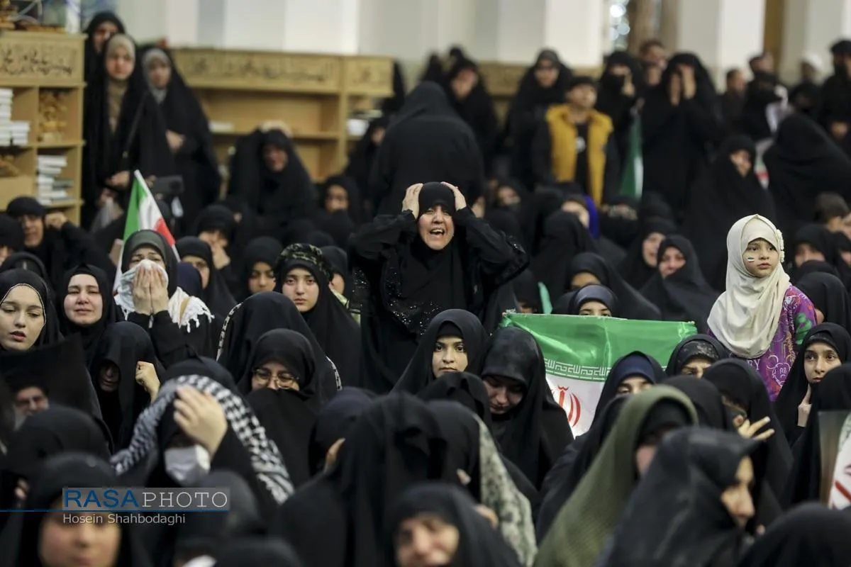 مراسم وداع با پیکر ۸ شهید حملات آمریکایی صهیونیستی اخیر به شهر مقدس قم