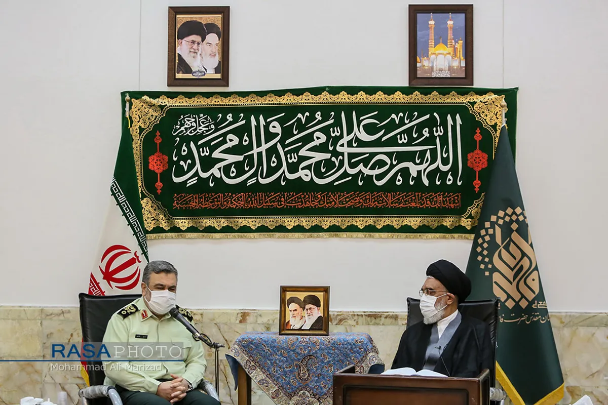 دیدار فرمانده نیروی انتظامی با مراجع تقلید و علما