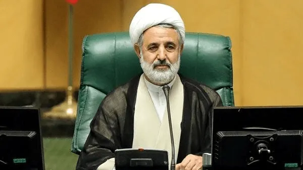 نباید مذاکره، بُعد میدان و خیابان را خراب کند