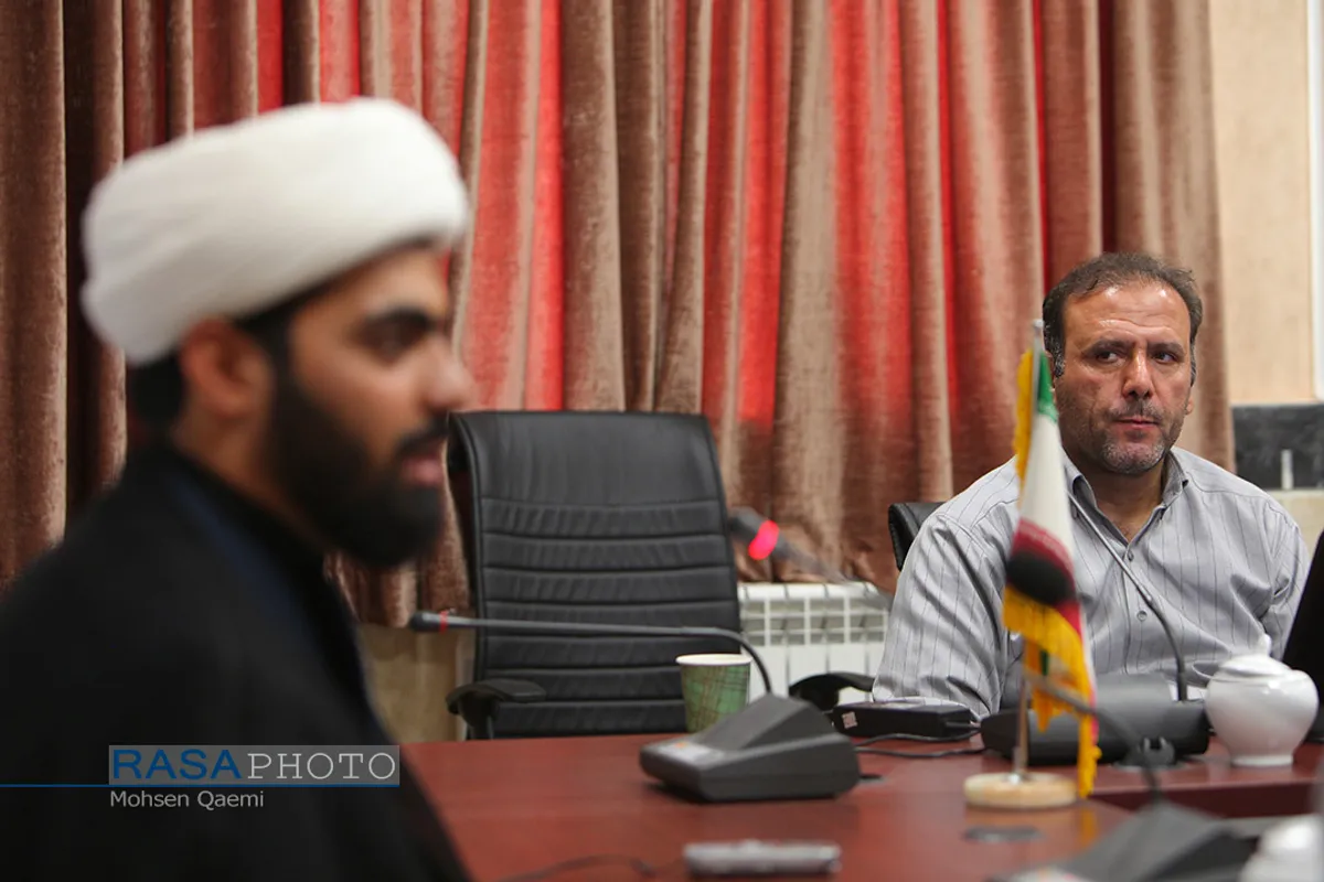نشست خبری آغاز طرح کشوری "برگ مهر" همراه با "پویش دانش آموز بخشنده"
