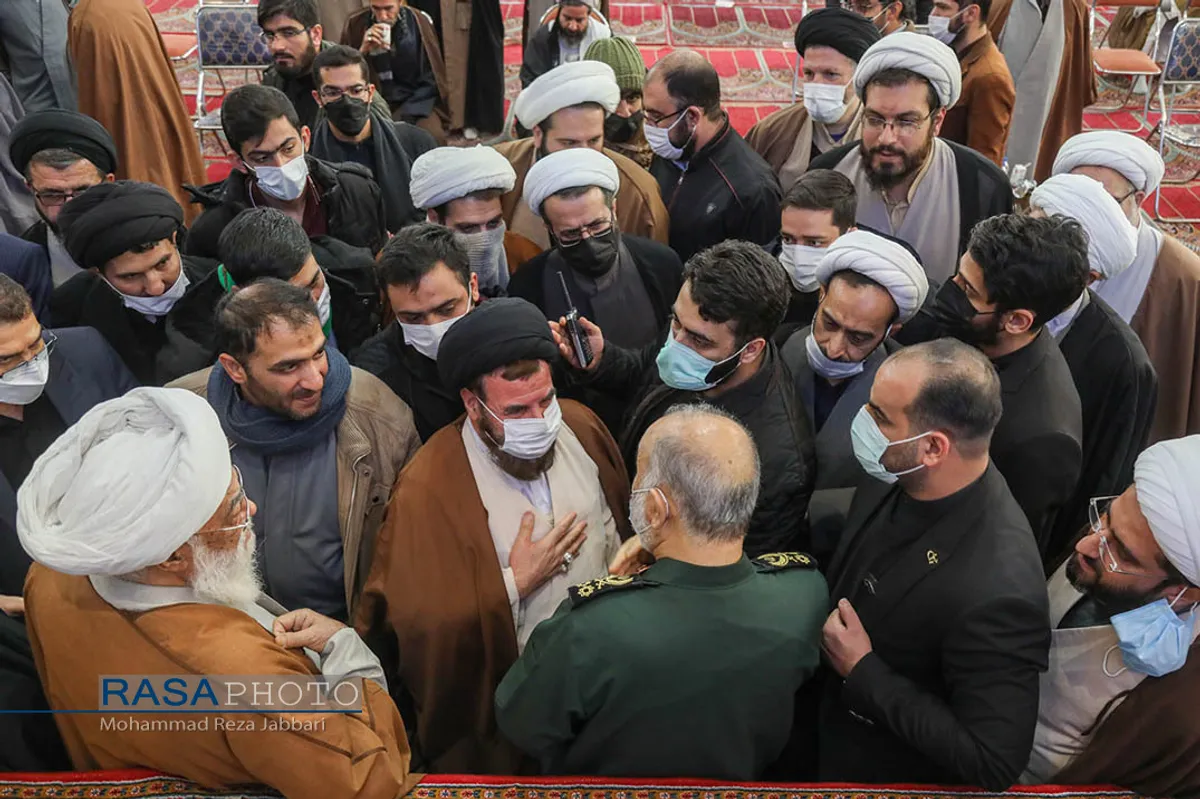 شکوه شهادت و کرامت
