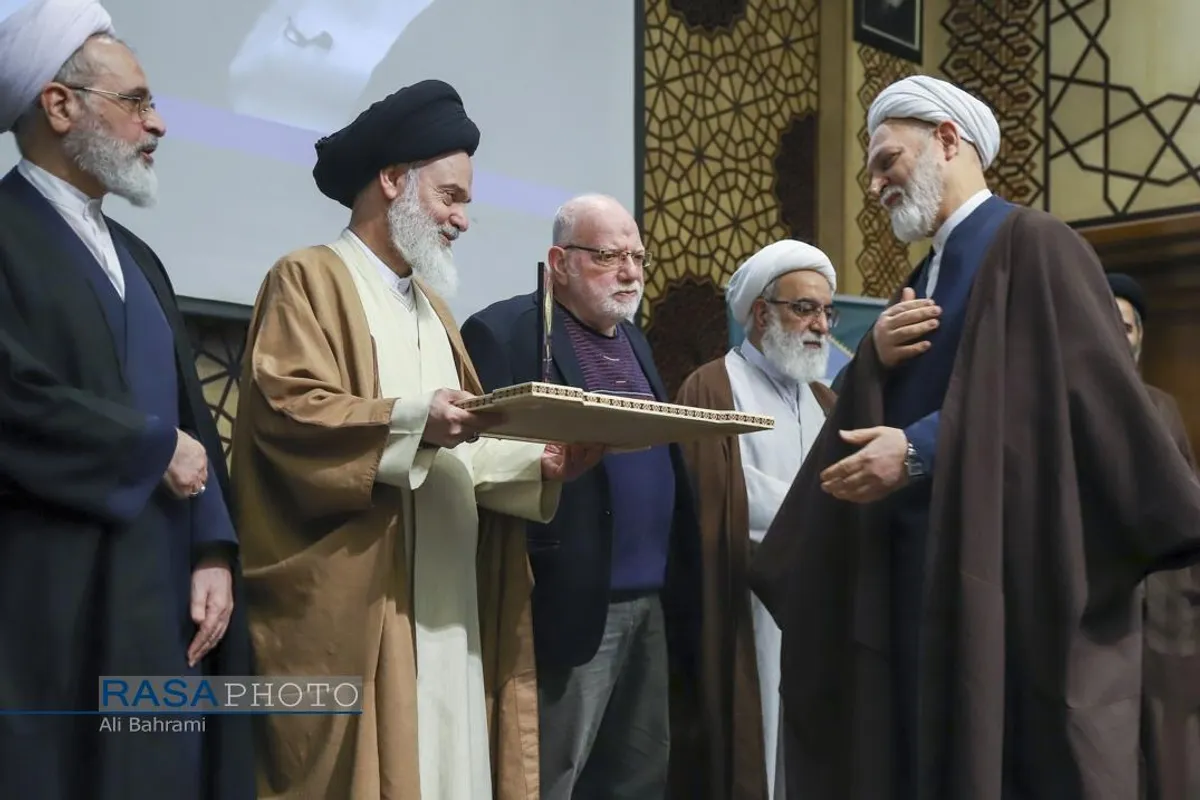 بیست&zwnj;وششمین همایش کتاب سال و هشتمین جشنواره مقالات علمی حوزه قم