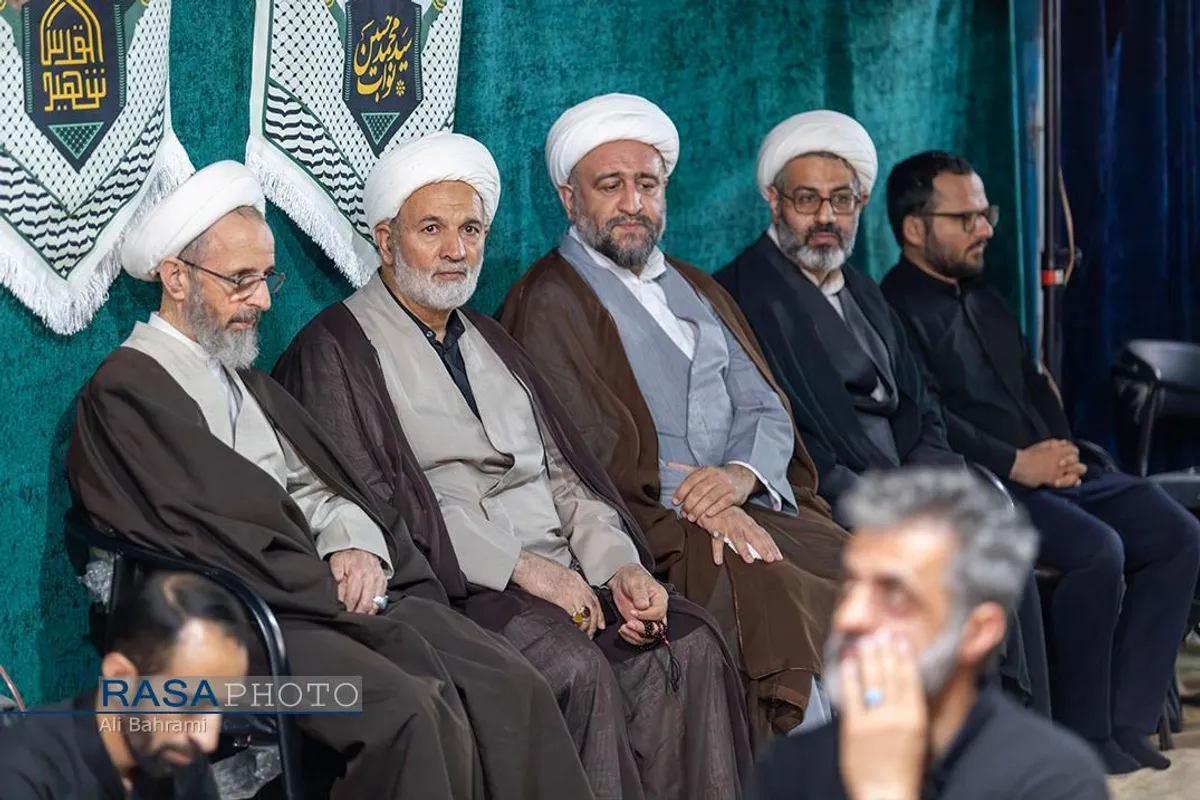 بیست و چهارمین یادواره ۱۰۴ شهید مدرسه مدرسه علمیه حقانی