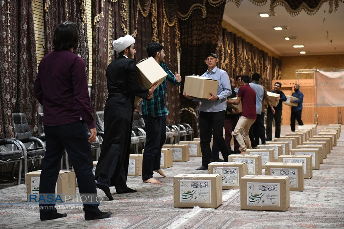 همکاری مدرسه و هیئت در رزمایش همدلی