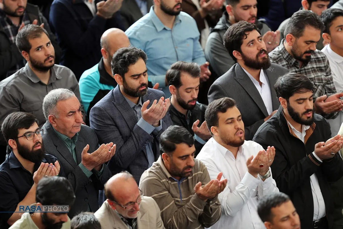 اقامه نماز عید سعید فطر به امامت رهبر معظم انقلاب