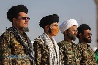 &laquo;عهد سربازی&raquo; نیرو&zwnj;های مسلح با امام زمان (عج) در جمکران&lrm;&lrm;