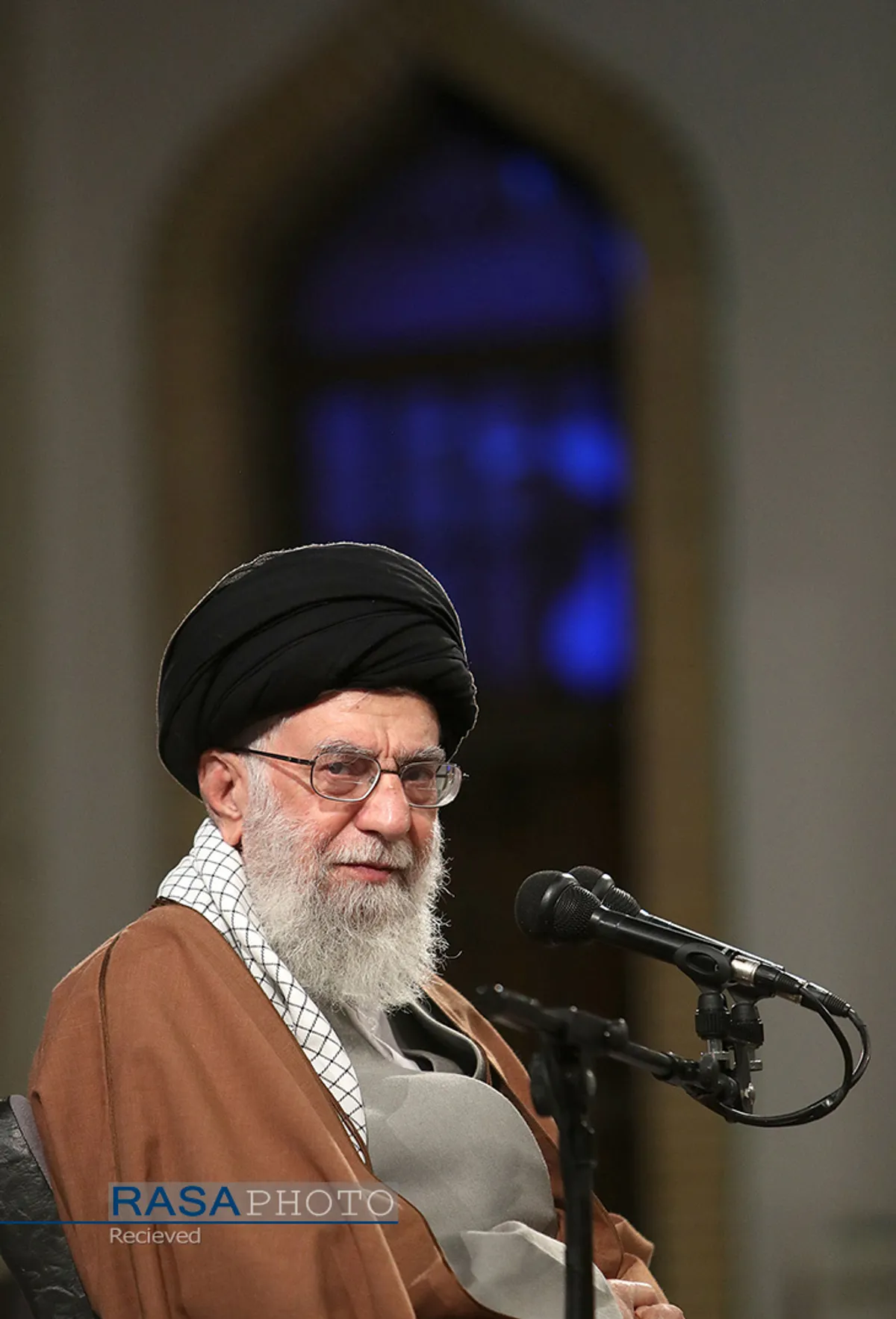 دیدار هزاران نفر از معلمان و فرهنگیان به&zwnj;مناسبت روز معلم با رهبر انقلاب