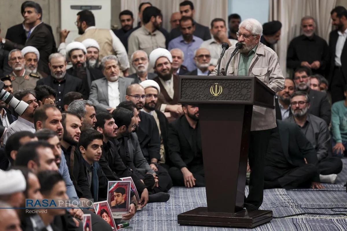 دیدار دانش&zwnj;آموزان و دانشجویان با رهبر معظم انقلاب