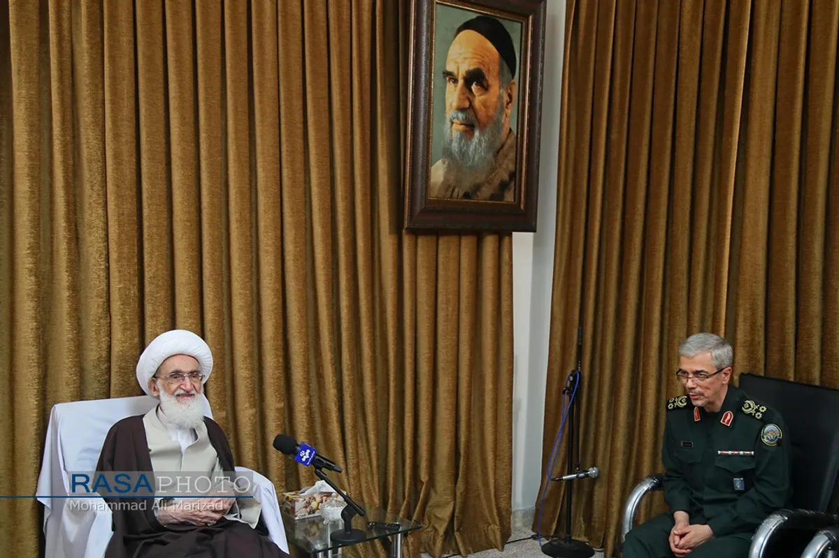 سفر سردار باقری رئیس ستاد کل نیرو&zwnj;های مسلح به قم و دیدار با مراجع تقلید