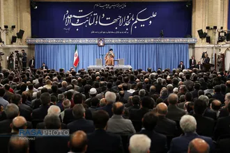دیدار جمعی از تولیدکنندگان، کارآفرینان و فعالان اقتصادی با رهبر انقلاب