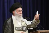 ملاک در مبارزه با فساد باید فقط حق، عدل و قانون باشد