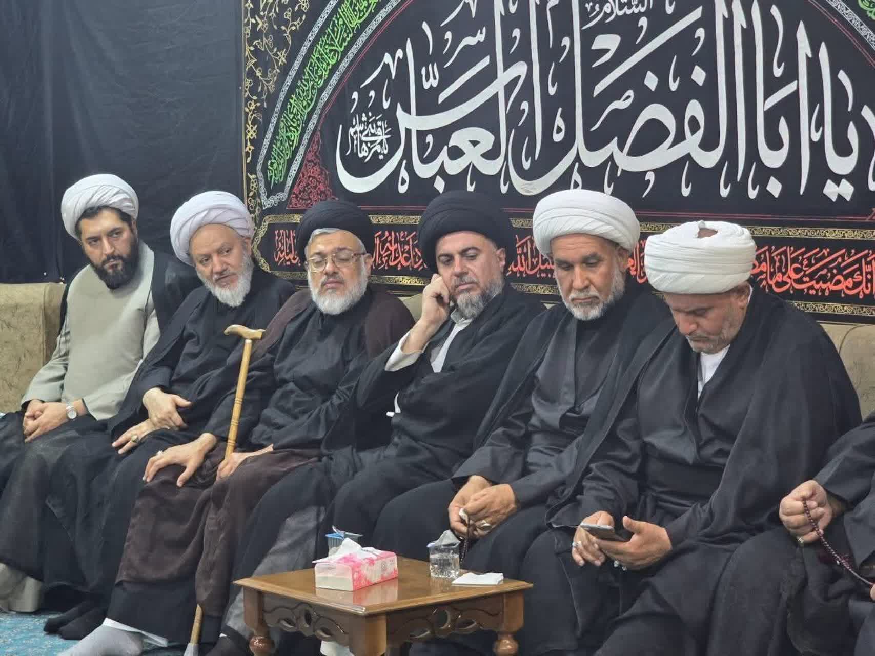 دیدار‌ آیت الله اعرافی با جمعی از اساتید حوزه علمیه نجف اشرف + عکس
