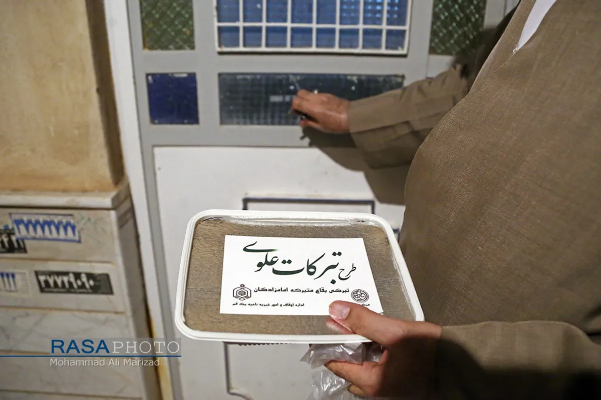 طبخ و توزیع ۳۰۰۰ پرس غذا در مناطق محروم قم به مناسبت عید سعید غدیر