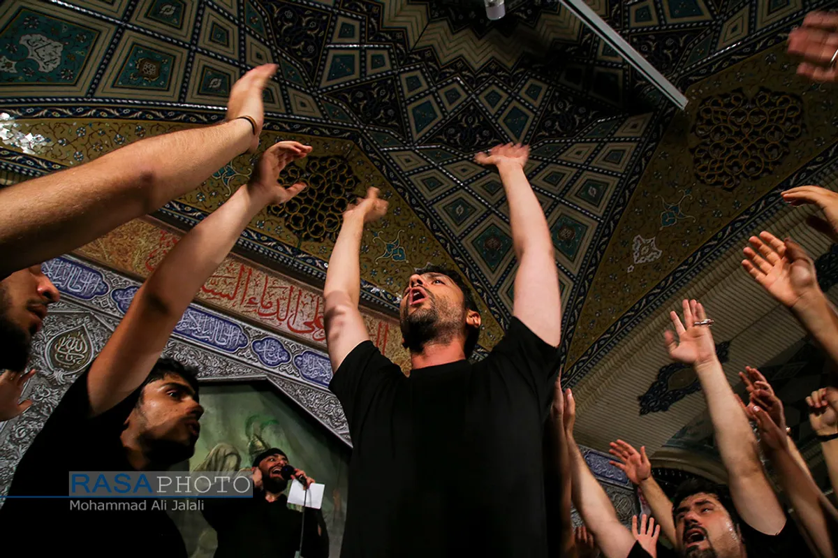 مراسم سوگواری حضرت اباعبدالله&zwnj;الحسین(ع) در هیئت ثارالله قم&lrm;