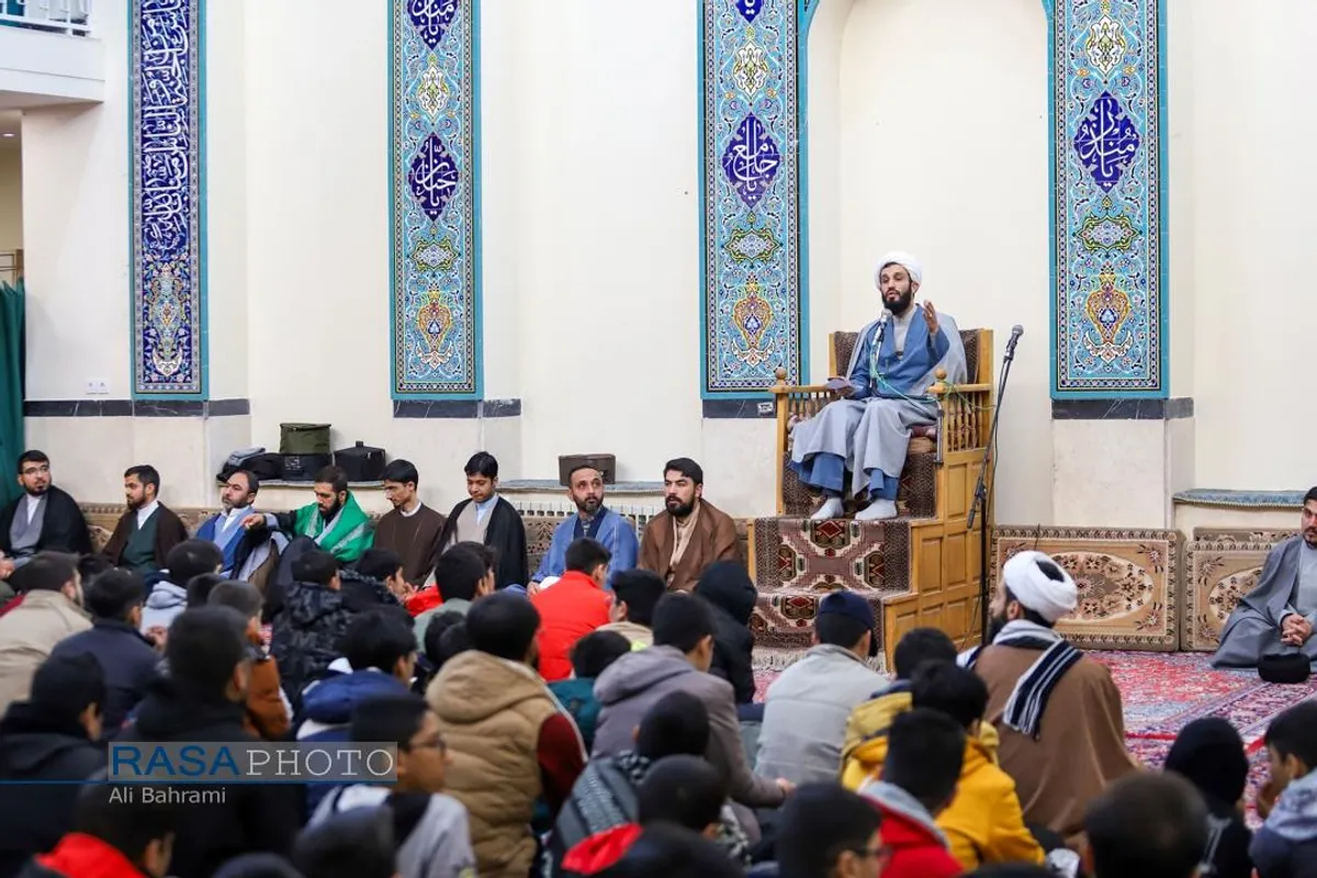جشن میلاد حضرت امام امیرالمومنین (ع) و عمامه گذاری تعدادی از طلاب