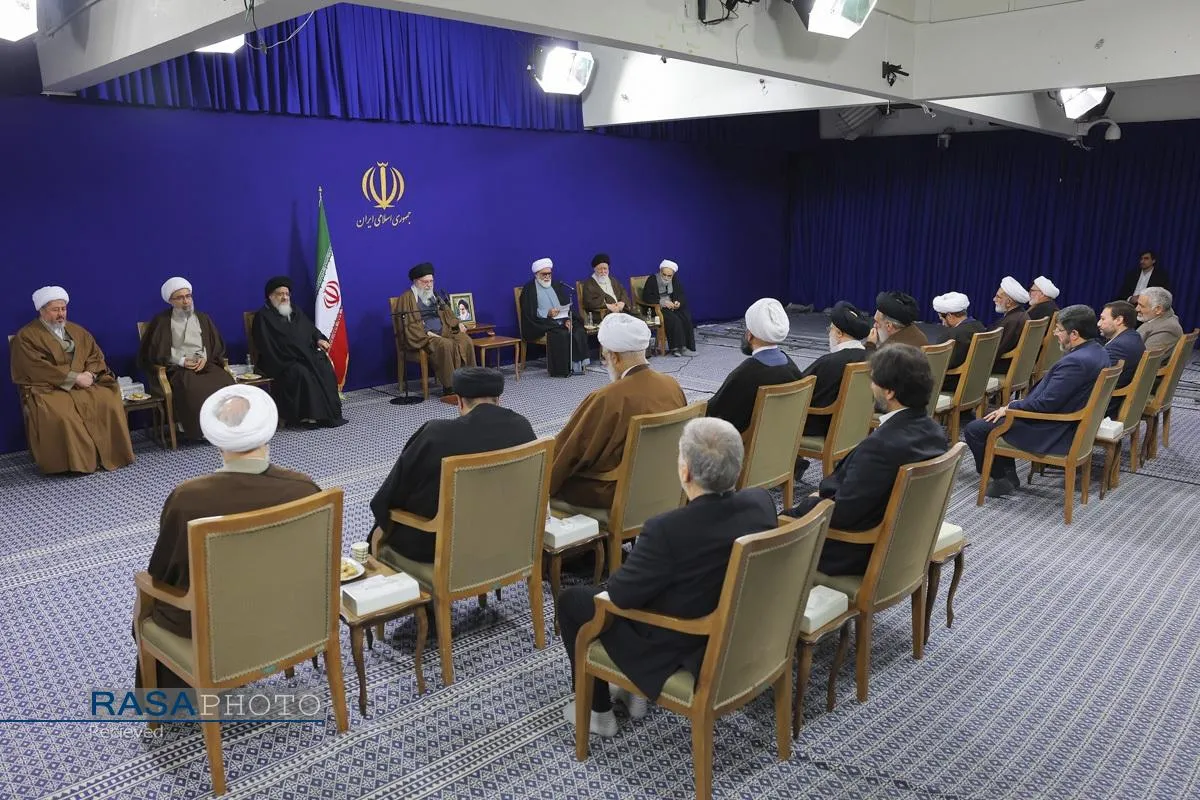 دیدار اعضای ستاد برگزاری کنگره بزرگداشت آیت&zwnj;الله میلانی با رهبر معظم انقلاب