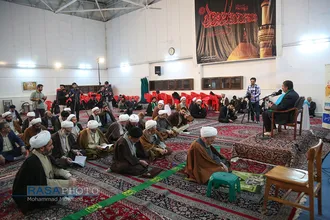 رونمایی از تازه&zwnj;های نشر گلشن ابرار توسط حضرت آیت الله سبحانی