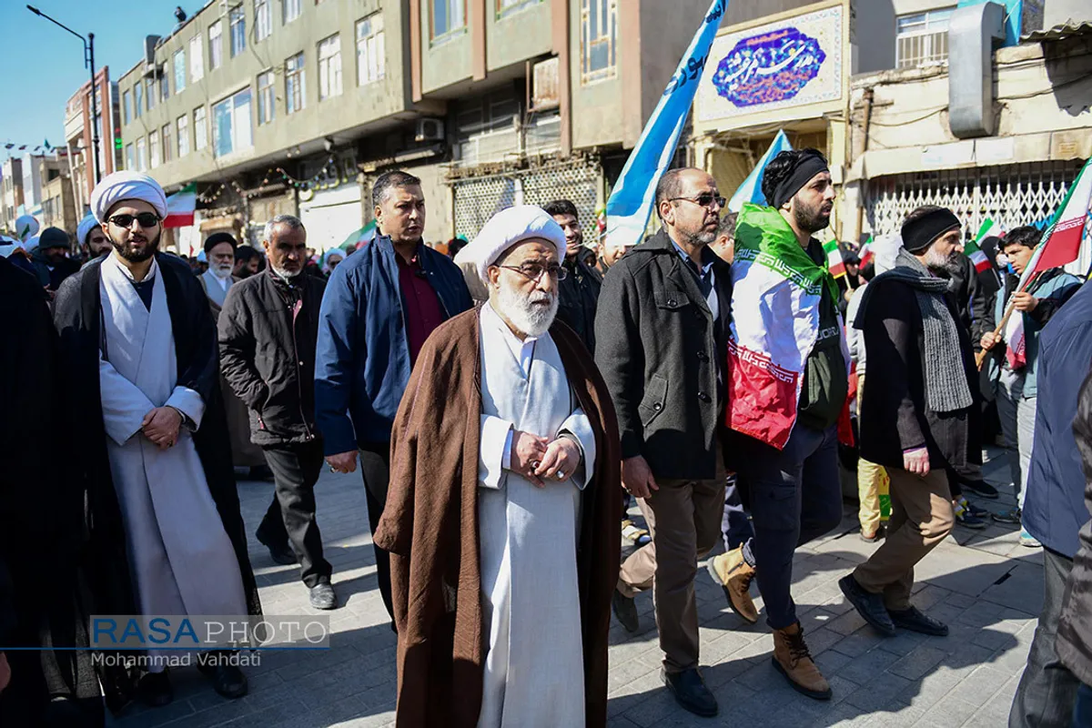 راهپیمایی باشکوه مردم قم در جشن پیروزی انقلاب