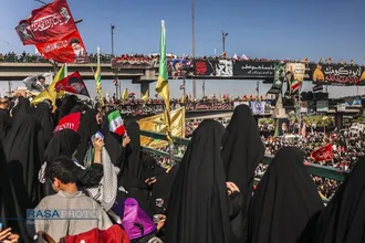 تشییع پیکر مطهر زعیم شیعه، رهبر شهید انقلاب اسلامی، در نجف اشرف