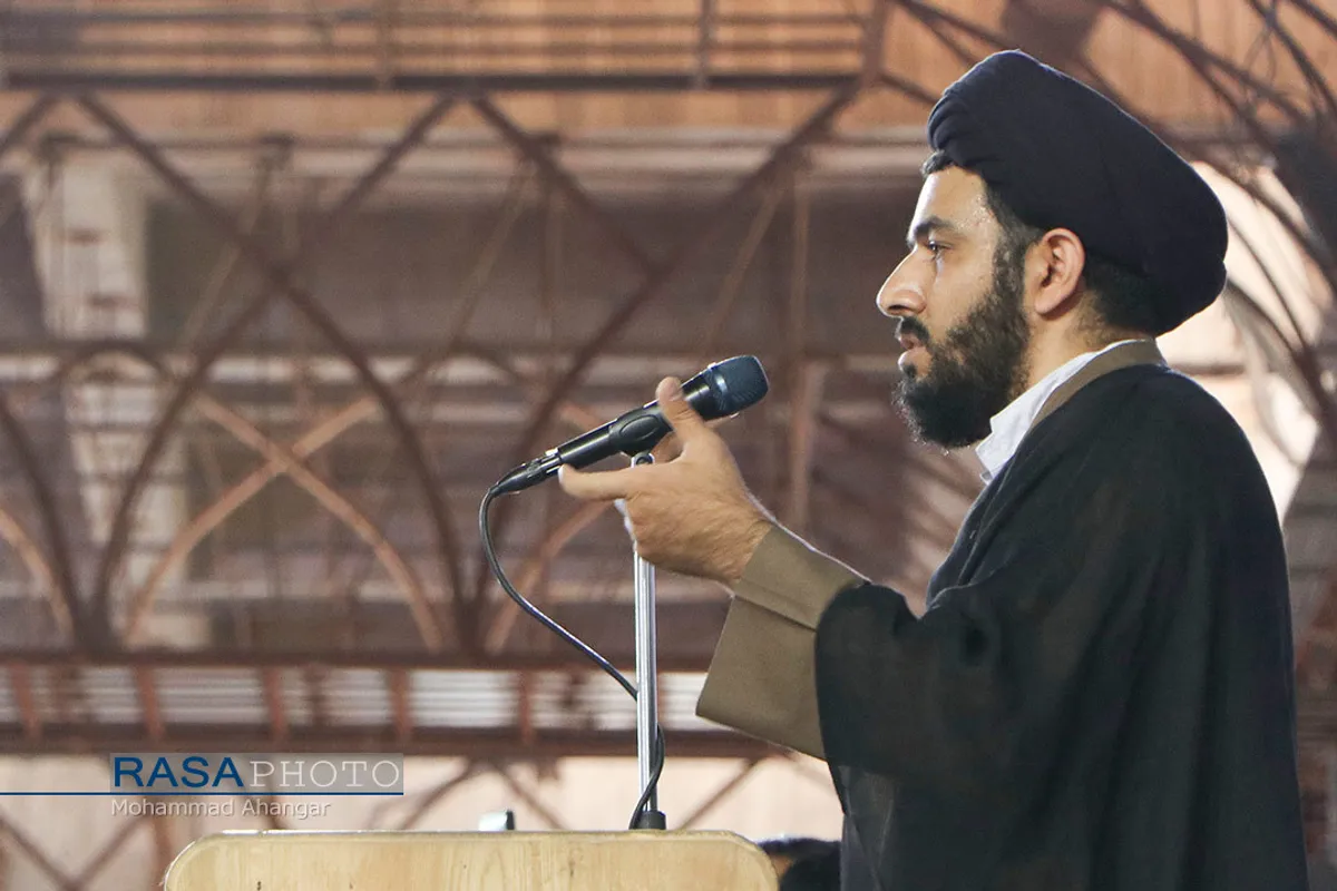دیدار انتخاباتی طلاب جوان و فضلا با نماینده ولی فقیه در خوزستان&lrm;