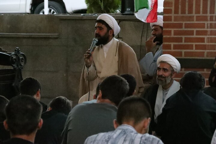 گلزار شهدا تا سنگر طلبگی؛ روایت یک آغاز متفاوت گلزار شهدا تا سنگر طلبگی؛ روایت یک آغاز متفاوت