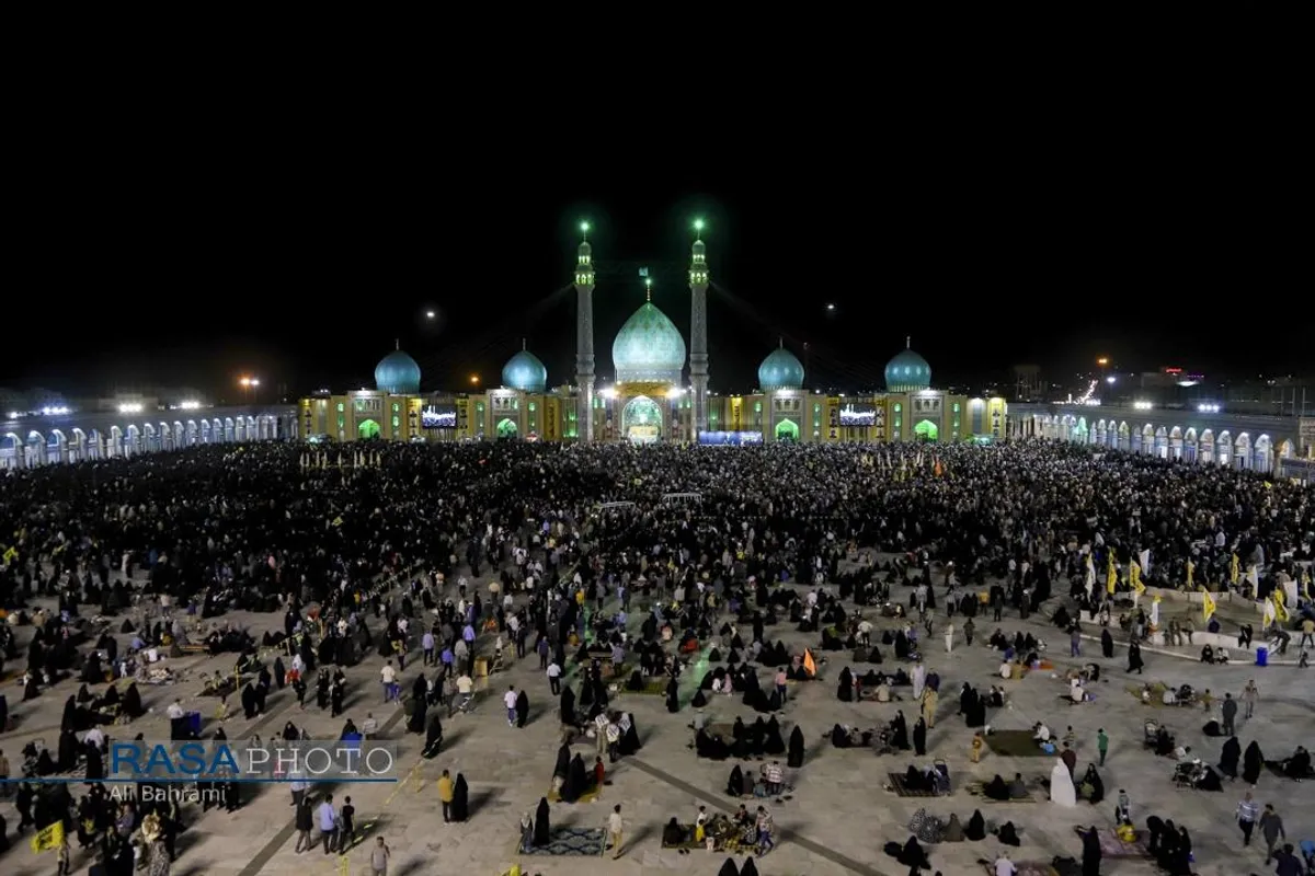 اجتماع بزرگ مردمی انا علی العهد