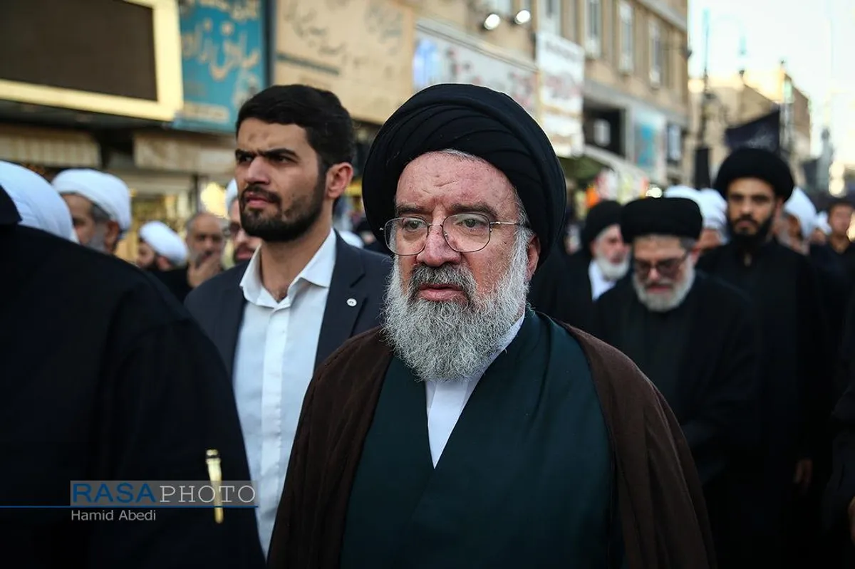 تشییع همسر آیت الله شبیری زنجانی