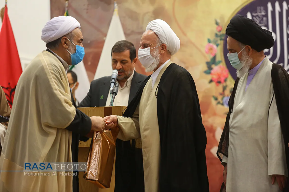 مراسم تودیع و معارفه مدیران جامعة الزهرا (س)