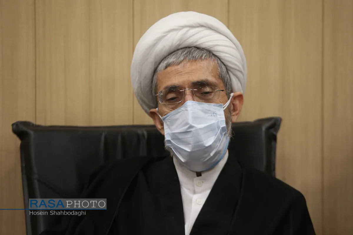 رونمایی از کتاب امر به معروف و نهی از منکر در آیینه آیات و احادیث