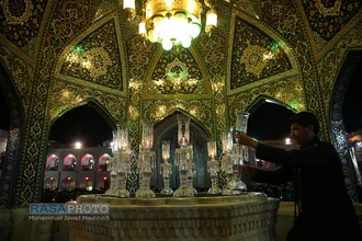 مراسم خطبه خوانی شب عاشورا در حرم مطهر رضوی&lrm;