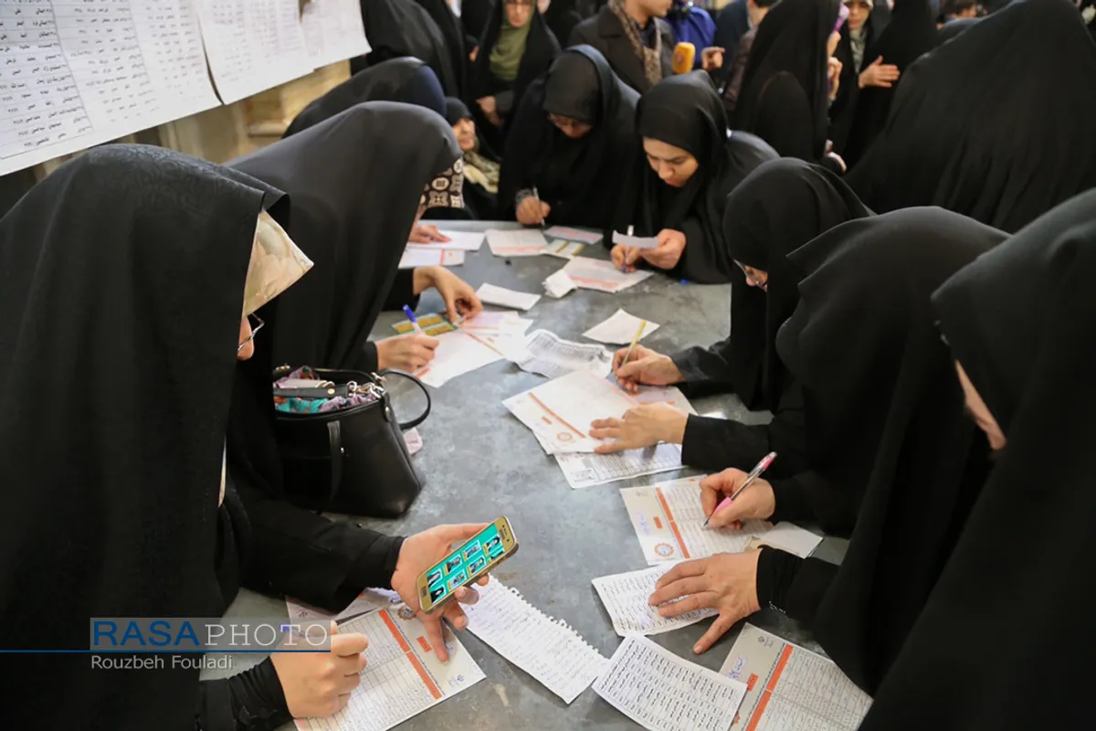 انتخابات مجلس یازدهم و انتخابات میاندوره ای مجلس خبرگان رهبری در تهران