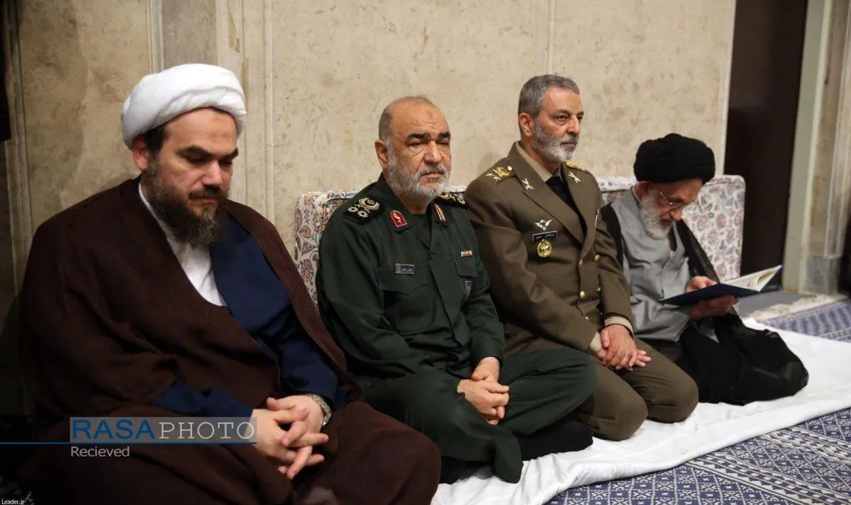 مراسم بزرگداشت رئیس&zwnj;جمهور شهید و همراهان گرامی ایشان با حضور رهبر انقلاب