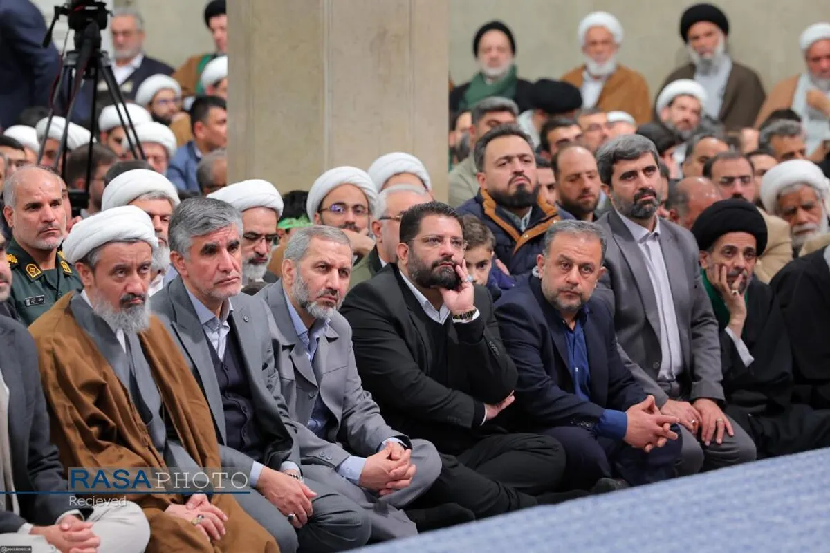 دیدار مردم قم با رهبر انقلاب در سالروز قیام ۱۹ دی