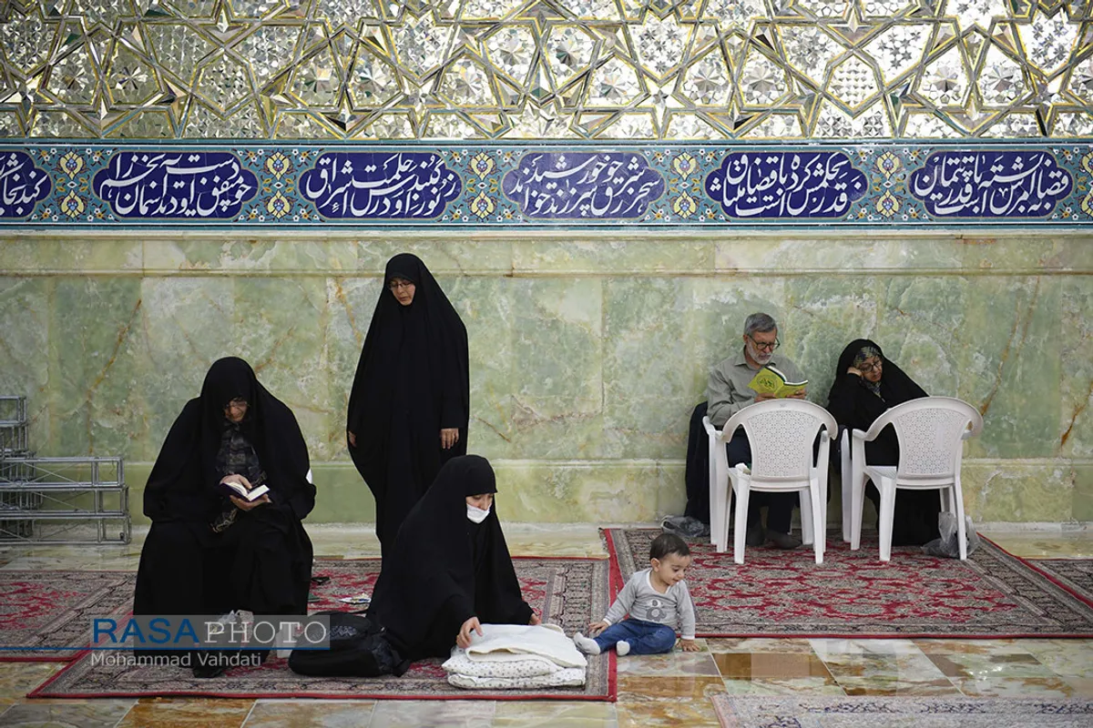 مراسم قرائت کامل دعای ابوحمزه&zwnj;ثمالی در حرم کریمه اهلبیت (ع)