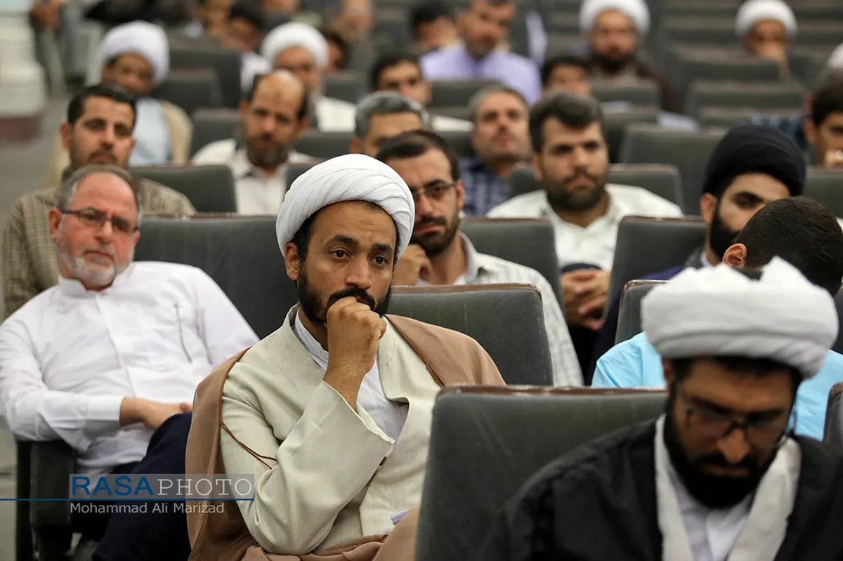 نشست تبیین بیانیه گام دوم انقلاب اسلامی