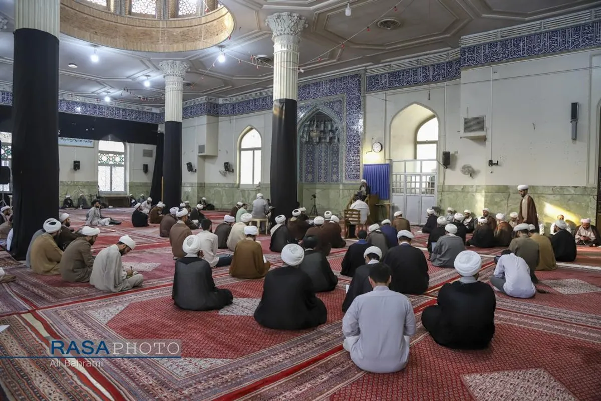 یک روز تحصیلی در مدرسه علمیه آیت الله گلپایگانی