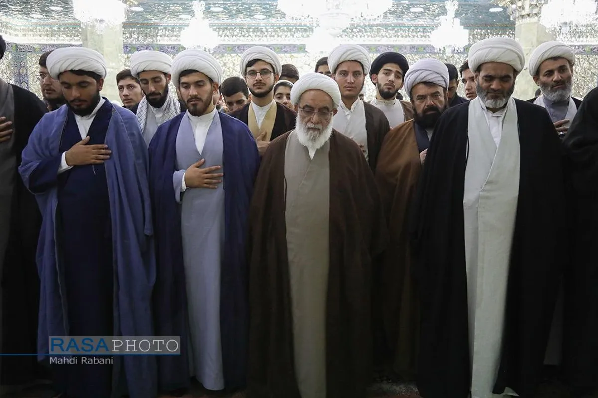 گردهمایی اساتید و طلاب مجموعه مدارس علمیه آل یاسین (علیهم&zwnj;السلام) و موسسات پژوهشی تابعه و جشن عمامه گذاری تعدادی از طلاب با حضور و سخنرانی آیت الله شب زنده دار