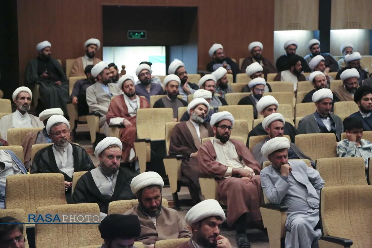 همایش "حوزه علمیه پیشرو و سرآمد از اندیشه تا اقدام در پرتو منشور مقام معظم رهبری"