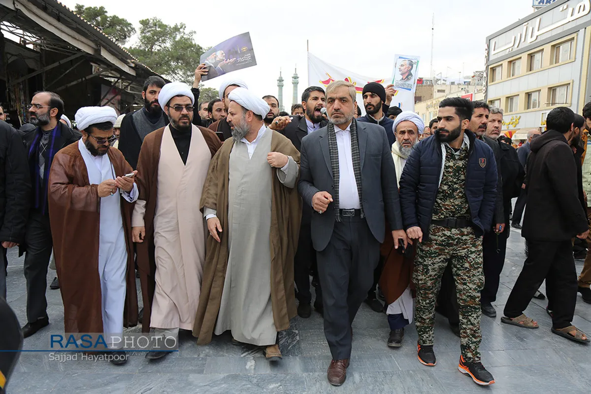 راهپیمایی خودجوش طلاب و بسیجیان قم در پی شهادت حاج قاسم سلیمانی