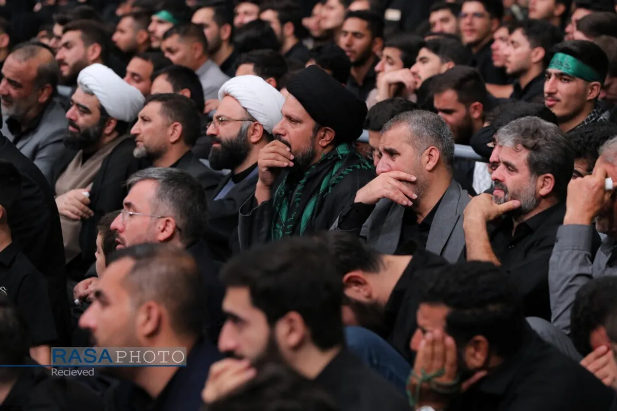 مراسم عزاداری روز اربعین هیئت&zwnj;های دانشجویی در حضور رهبر انقلاب